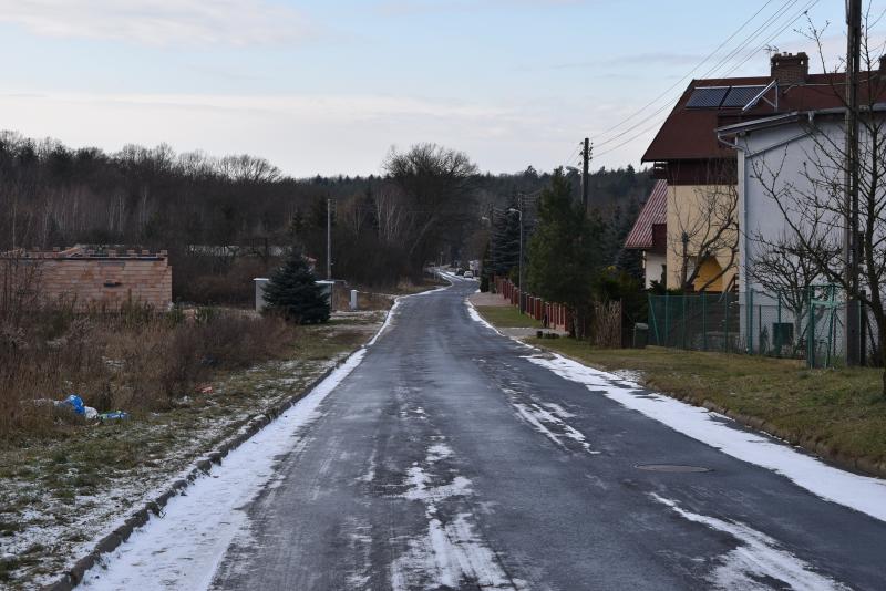 Mieszkańcy ulicy Grunwaldzkiej w Obornikach Śląskich będą mieli nowy chodnik